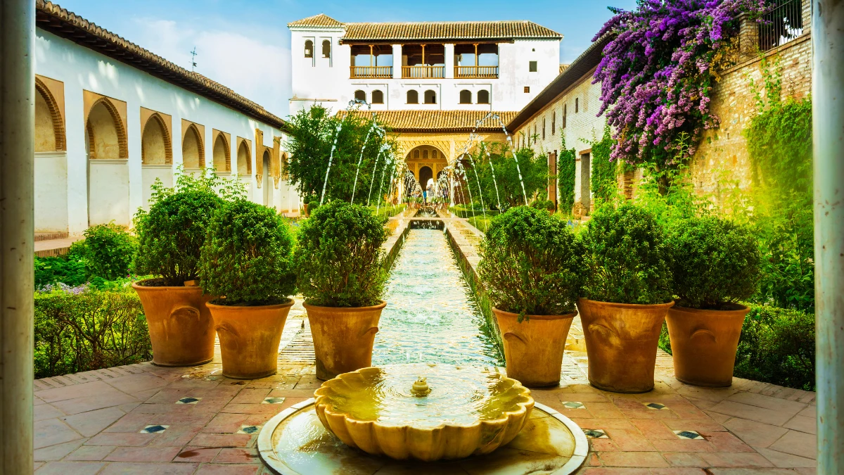 Beautiful Gardens and fountains of Generalife