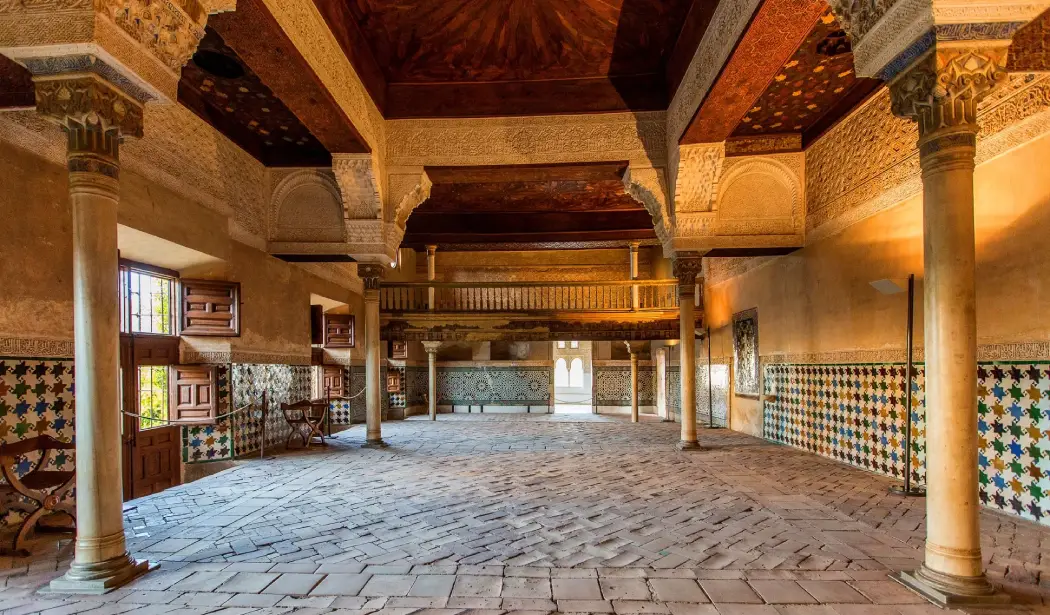 The Mexuar inside Nasrid Palaces